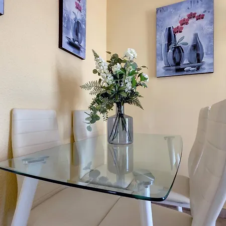 Apartment 013 Pueblo Evita Club, Private 2 Bed Close To