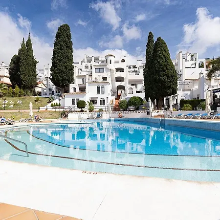 Apartment 013 Pueblo Evita Club, Private 2 Bed Close To Benalmadena